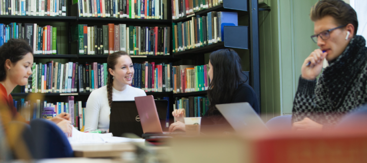 Students studying in the Psychology and Philosophy Library at 7 George Square