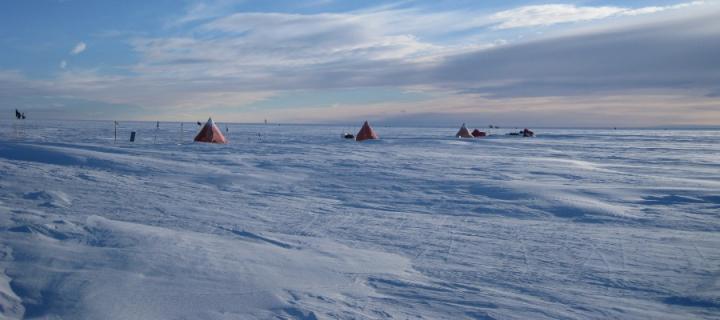 Project tents on snow and ice