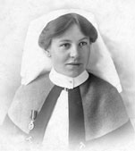 Portrait of ER Bennett, who served as a nurse in the Territorial Force Nursing Service during the war of 1914-1918