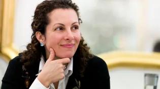 Picture of Beth Simone Noveck