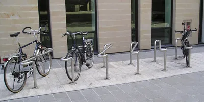 M 100901 Award for cycling support 