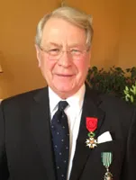 M 121121 French honours for Sir David Edward