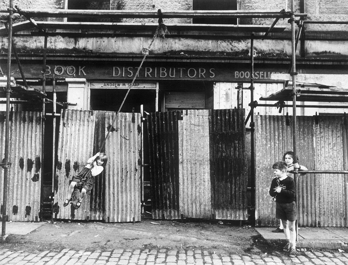 Children play of scaffolding on India Place, Edinburgh, in 1965 