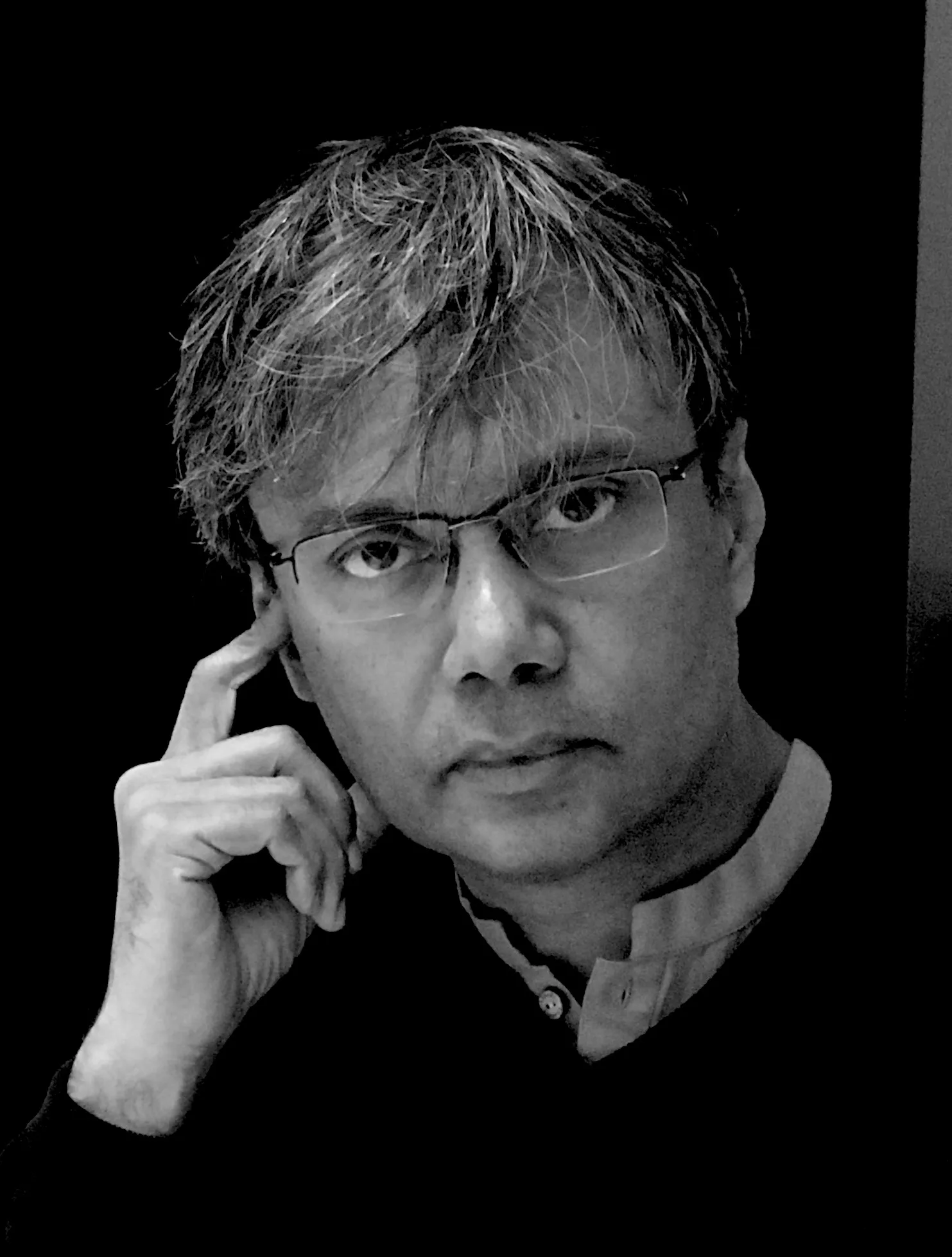 Headshot of Amit Chaudhuri