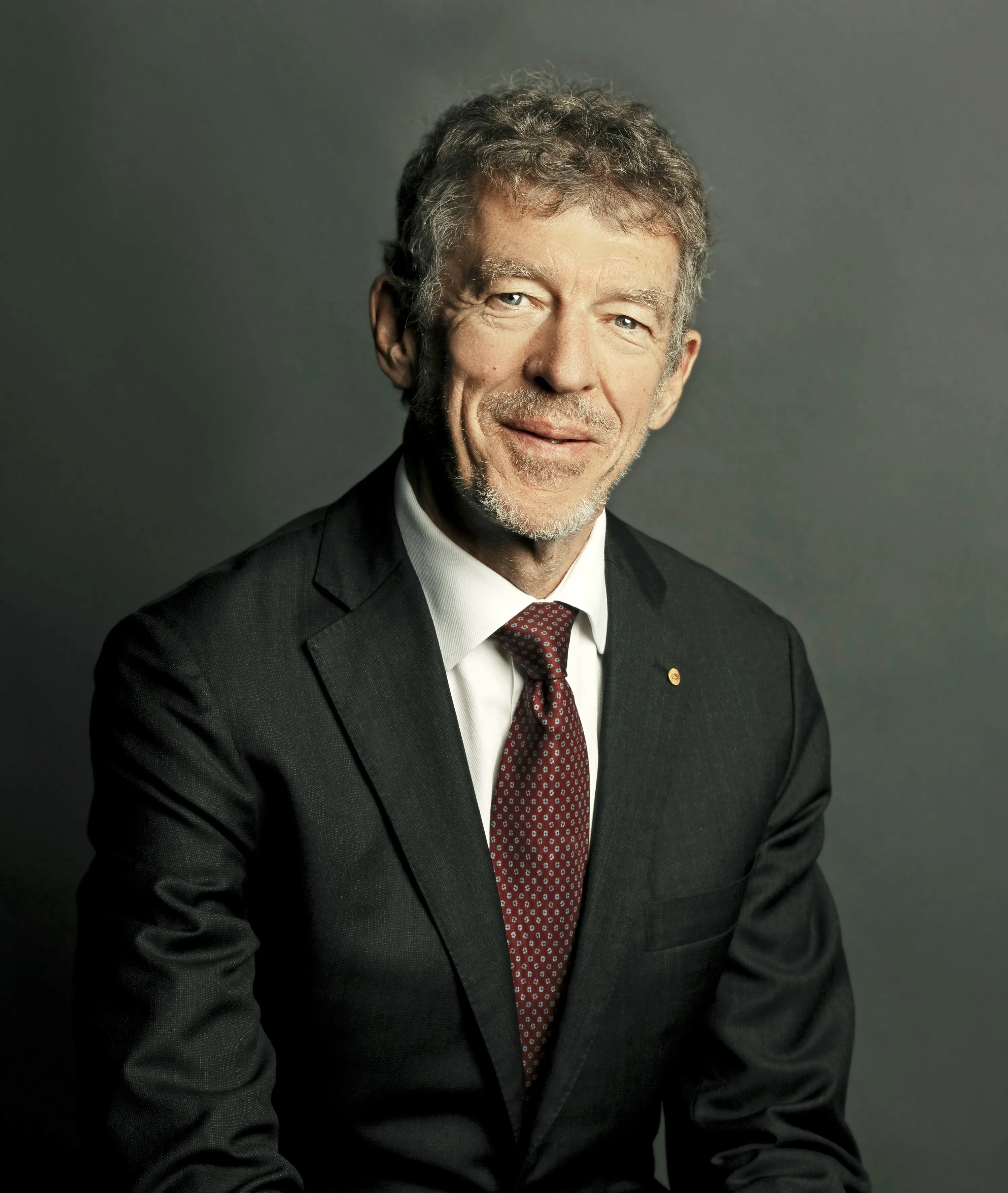 Professor Ian Frazer pictured wearing a suit
