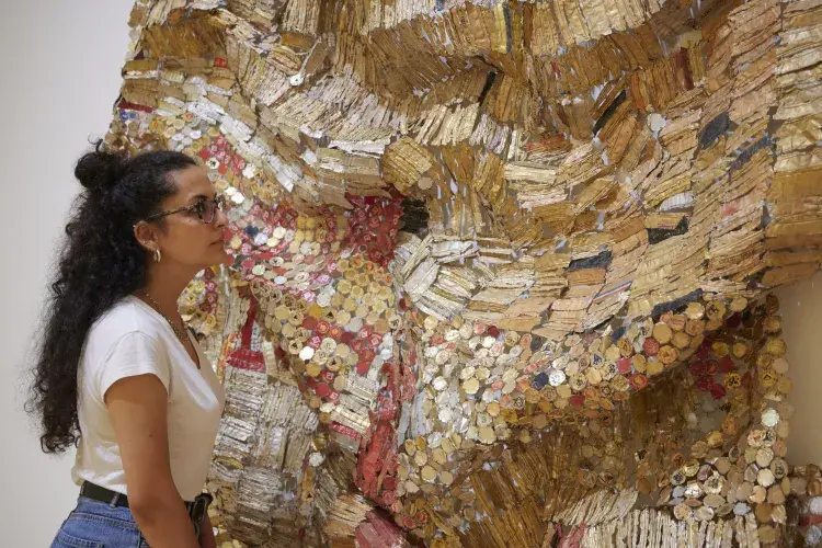 El Anatsui image 3