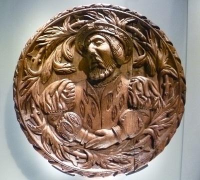 Carving of King James V