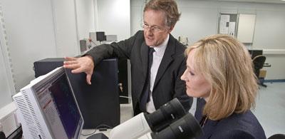 JK Rowling and Charles ffrench-Constant at the University’s Centre for Multiple Sclerosis Research.