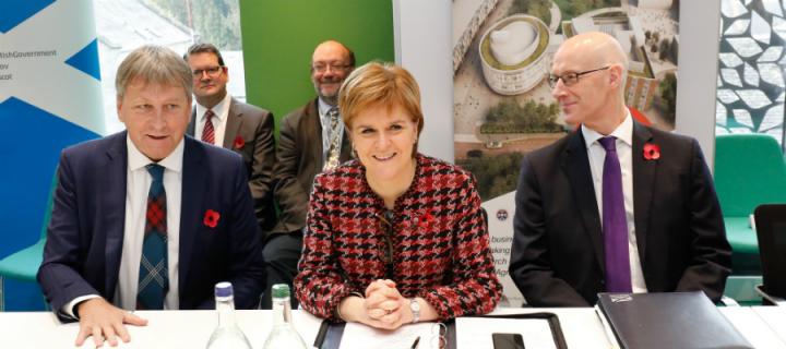 Professor Peter Mathieson with First Minister Nicola Sturgeon and Deputy First Minister John Swinney