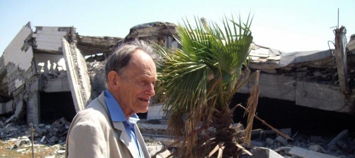 Dr Denis Rutovitz in Gaza 2009