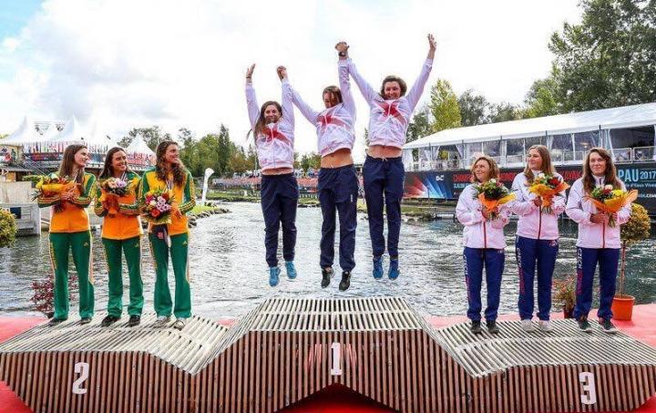 Team GB on podium for winning gold at World Canoe Championships