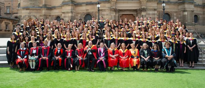 group picture of 2023 BVM&S graduates standing outside McEwan Hall