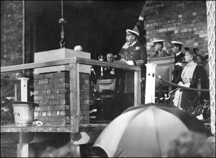 King George V lays the foundation stone for the new Chemistry Building, King's Buildings campus, July 1920.