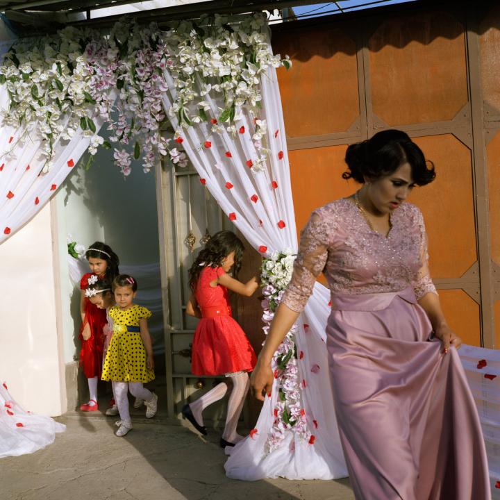 Uzbek Wedding preparations near a Korean cultural centre and a language school in the district of Mirabad in Tashkent, Uzbekista