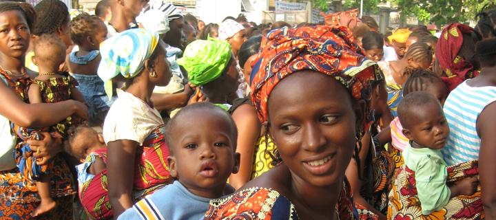 Women bringing their children to a health clinic