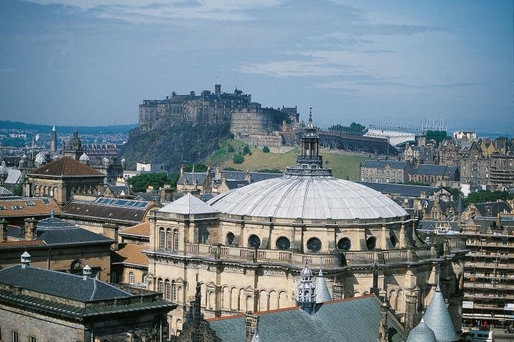 McEwan Hall with Edinburgh Castle in Background