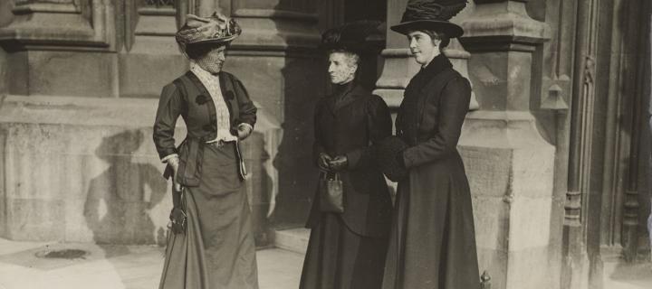 Photograph of Frances Simson, Chrystal MacMillan and Frances Melville outside the House of Lords. November 1908