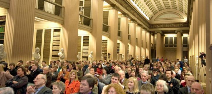 Audience in the Playfair Library