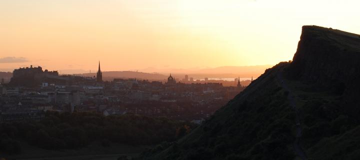 Image of the Edinburgh skyline 