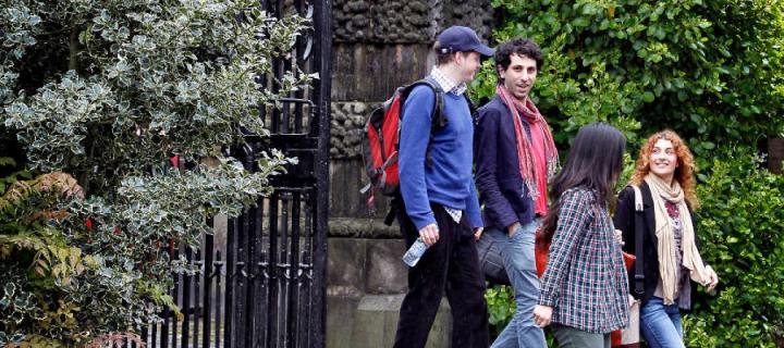 Students walking by at Drummond Street in Edinburgh