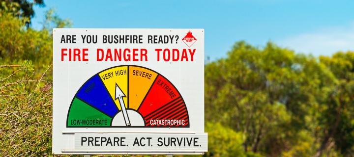 A bushfire warning sign in Australia