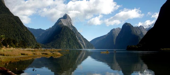 Milford Sound hills in New Zealand