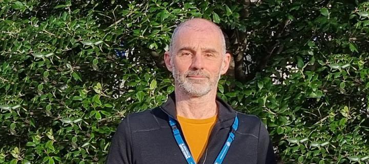 Profile picture of Rob Thomas, Deputy Programme Director, Biodiversity, Wildlife and Ecosystem Health (Online Learning)
