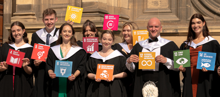 Graduating students with Sustainable Development Goals 2022