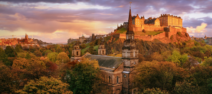 Cityscape of Edinburgh, castle in the foreground - Chris Close