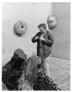 Günter Weseler rigging up his Breathing Objects (1970) in studio E.11. Photo 