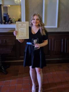 University of Edinburgh student Alice Macmillan with her award 
