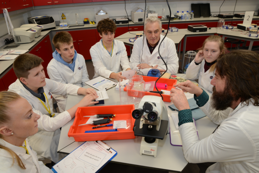 Group of students in lab