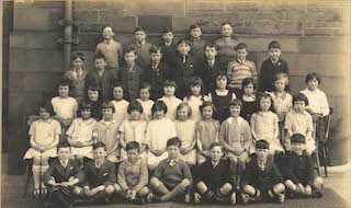 A class of 11-year-olds at Craiglockhart Primary School in 1932