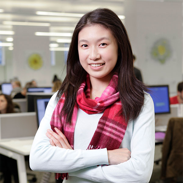 Winnie Zhang MA (Hons) Economics & Mathematics graduate
